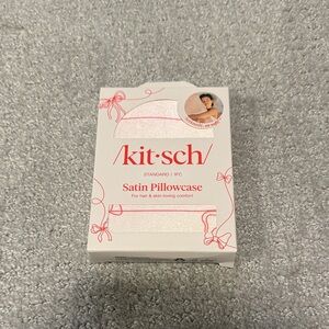 NWT Kitsch Satin Pillowcase with Stylish Red Pattern